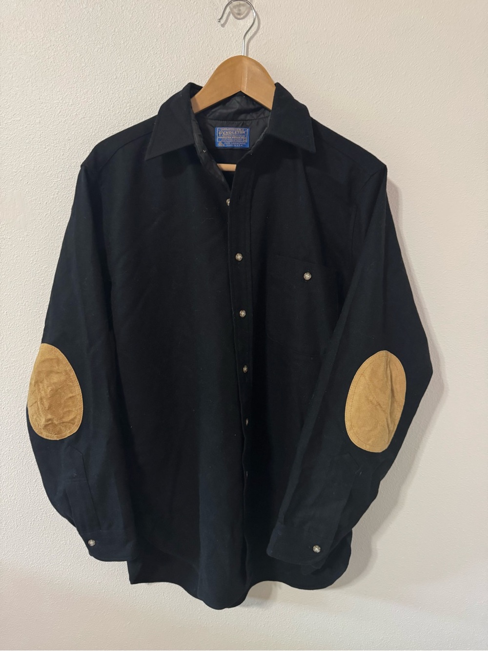 Pendleton Virgin Wool Long Sleeve Elbow Patch Button Down Shirt Black-Medium